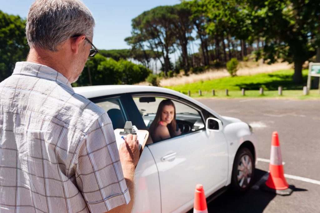 La réglementation relative aux véhicules pour auto-école